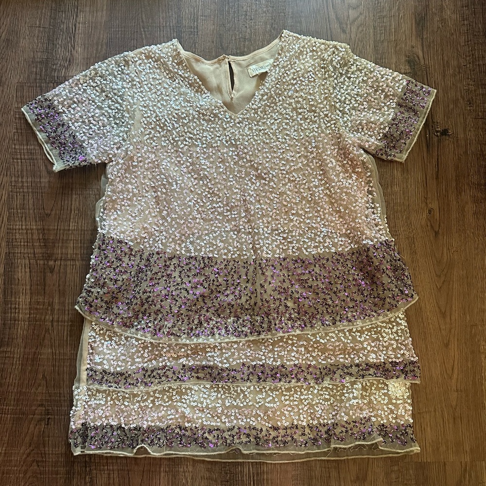 *Hyde Park Nude and Pink Sequin Short Sleeve Top